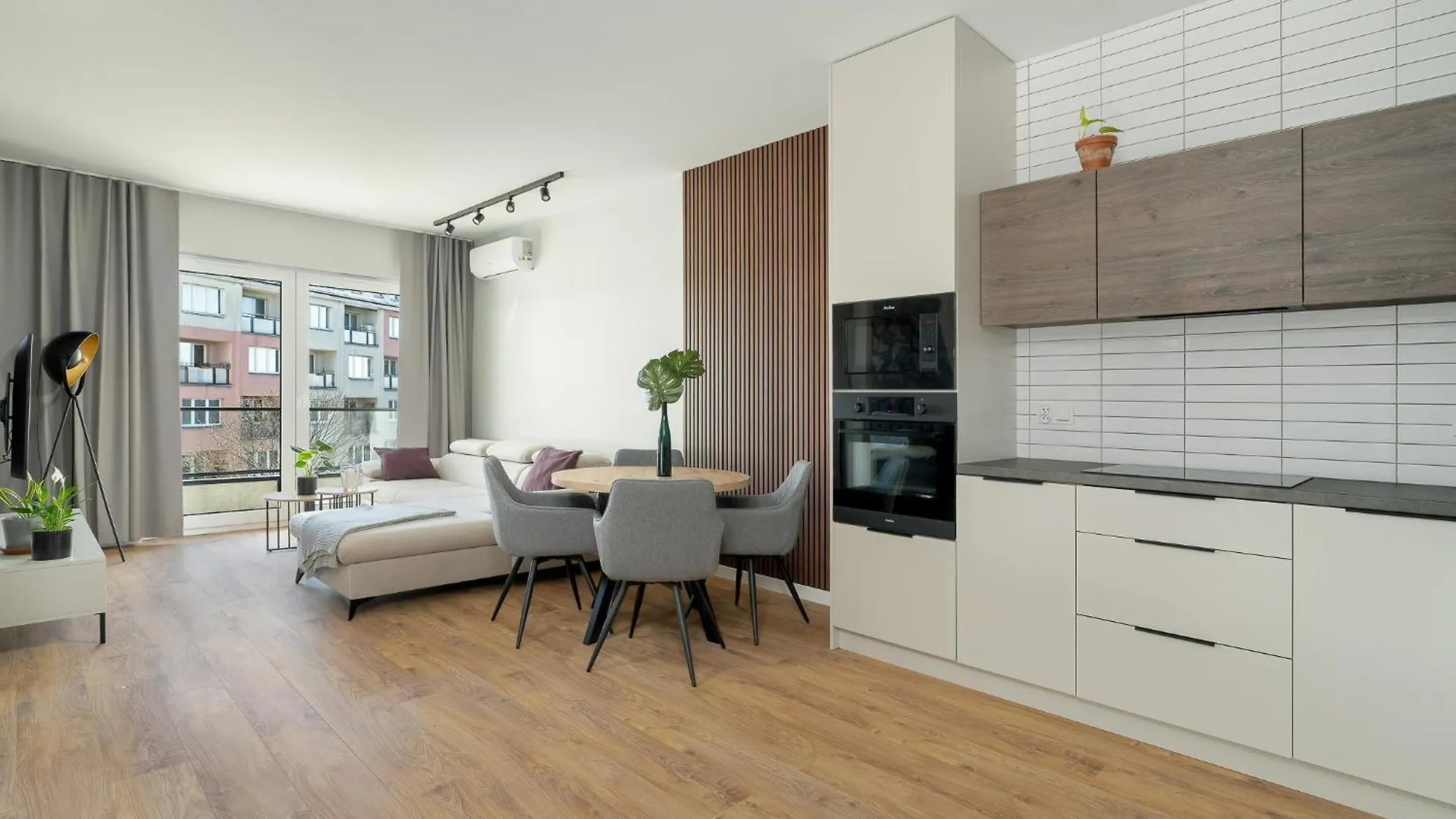Marcelinska City Centre Poznan Apartment